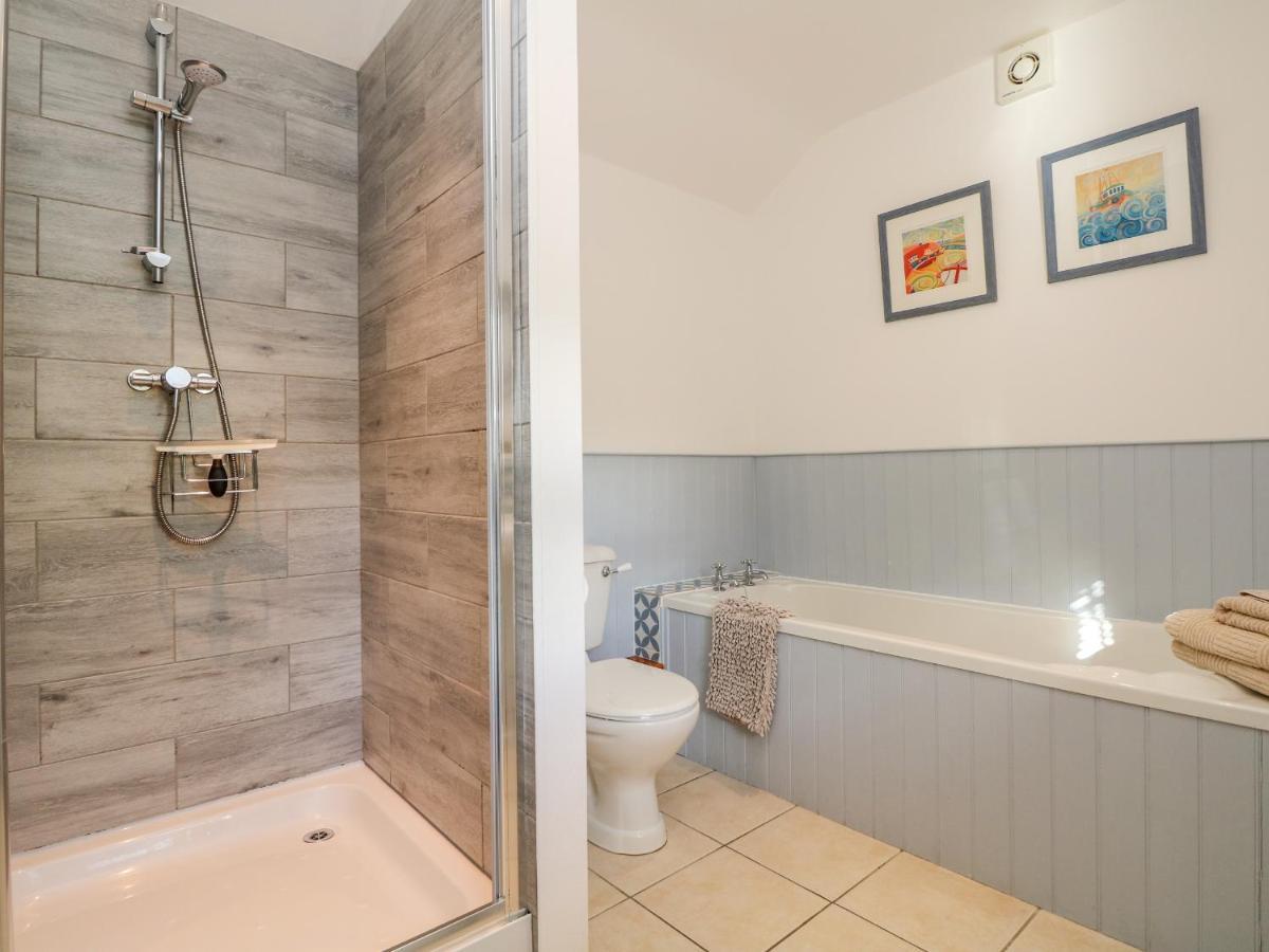 Pond Cottage Труро Екстер'єр фото